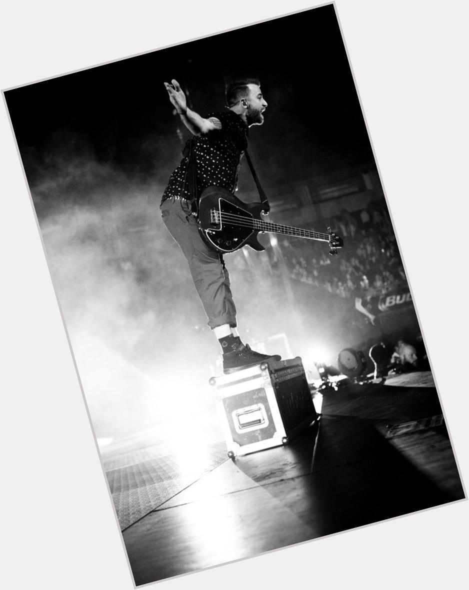 HAPPY BIRTHDAY MR. (Jeremy Davis)
Thanks for the music, that helps me to get away from my problems 