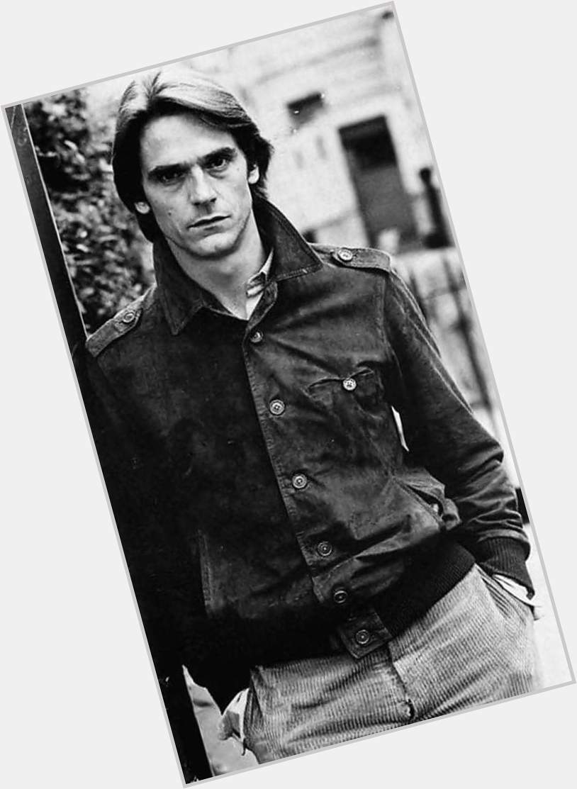 Happy birthday to the one and only Jeremy Irons!!! Omg I love him so much    