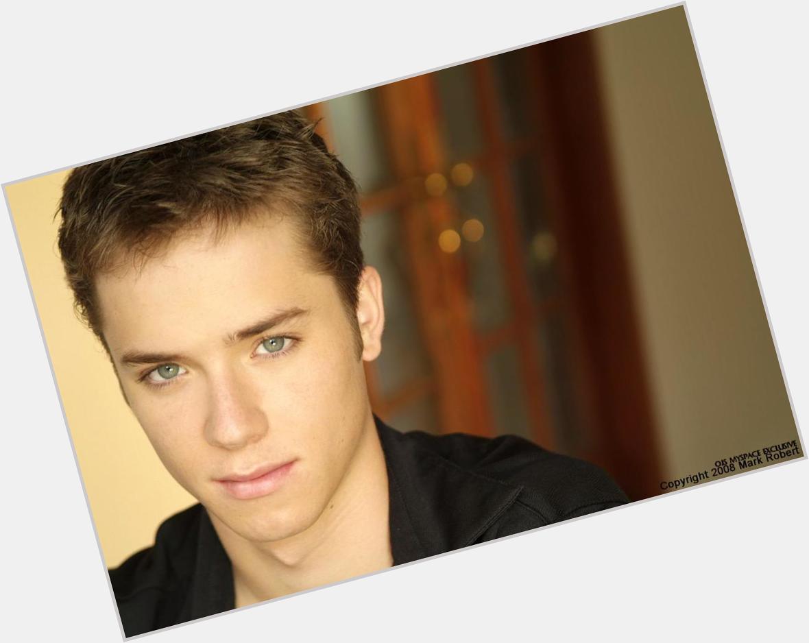 Happy Birthday Jeremy Sumpter! The boy who doesn\t grow up is officially 26 years old   