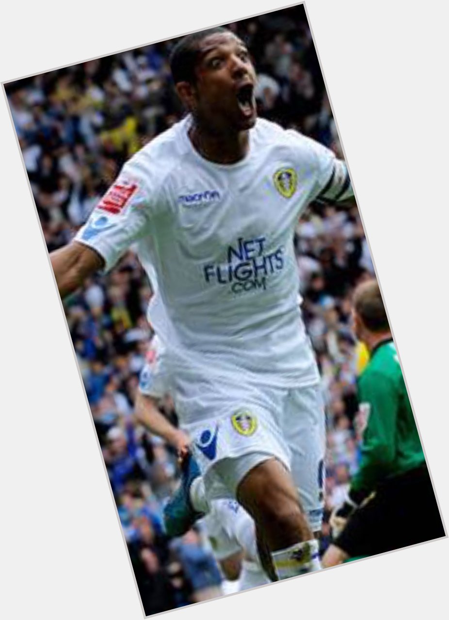 Who\ll ever forget that goal in the scum shitole Happy Birthday Jermaine Beckford MOT. 