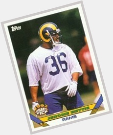 Happy Birthday Jerome Bettis... who I m not 100% sure would be awesome at flag football. 