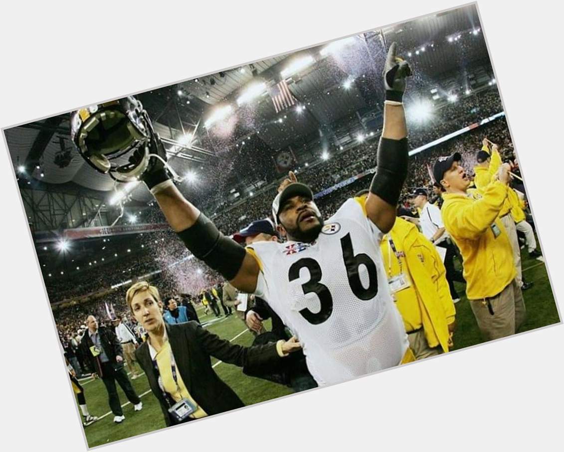 Happy birthday to a great pittsburgh steelers legend one of my all time favorites the bus jerome bettis 