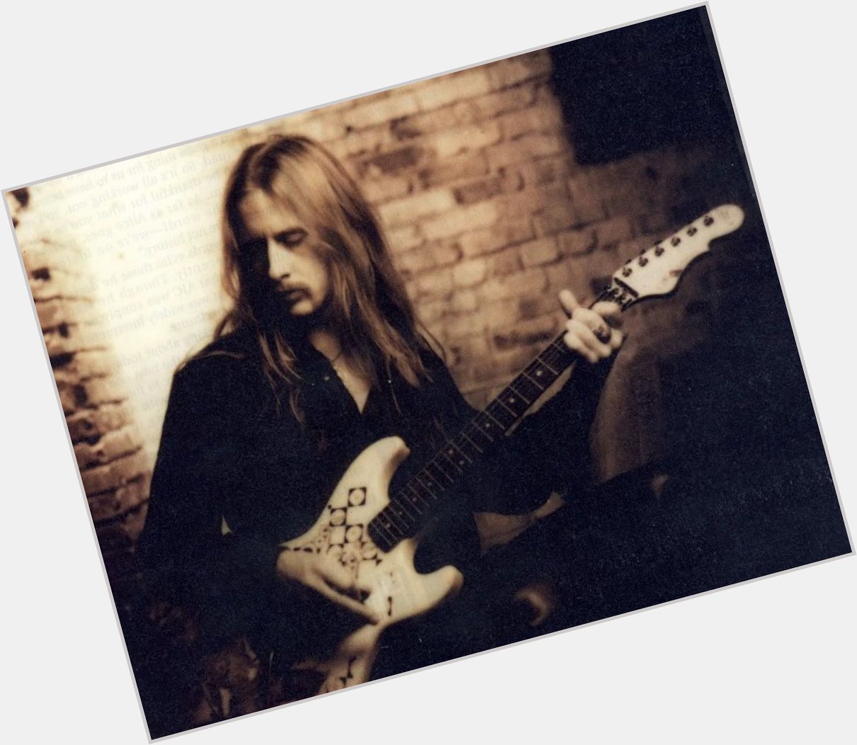 Happy Birthday to Alice In Chains\ Jerry Cantrell 