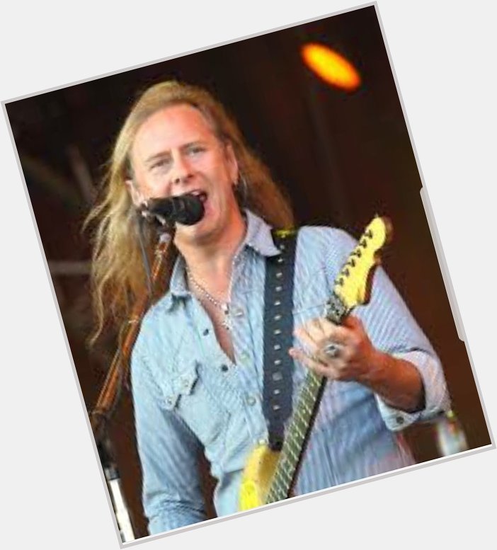 Happy Birthday to the great great Jerry Cantrell 