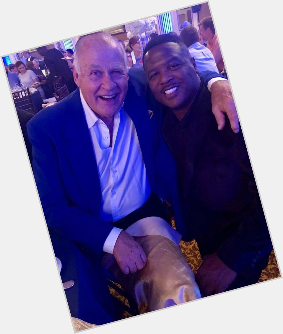 Happy birthday to my mentor and friend JERRY KRAMER! Love you buddy  nation loves you too!! 