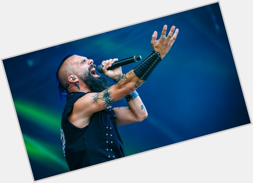 Happy 44th birthday to Killswitch Engage frontman Jesse Leach! 