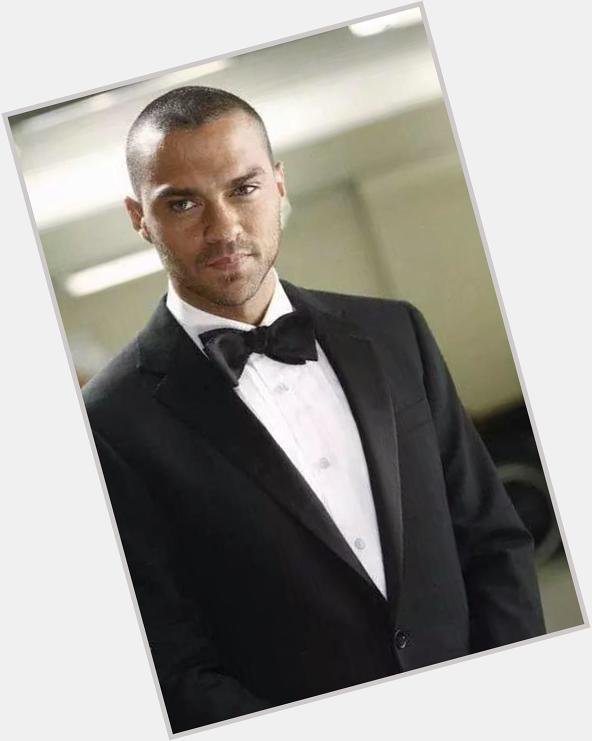 Wishing a happy birthday to my favorite surgeon, Dr. Jackson Avery aka the actual love of my life Jesse Williams 