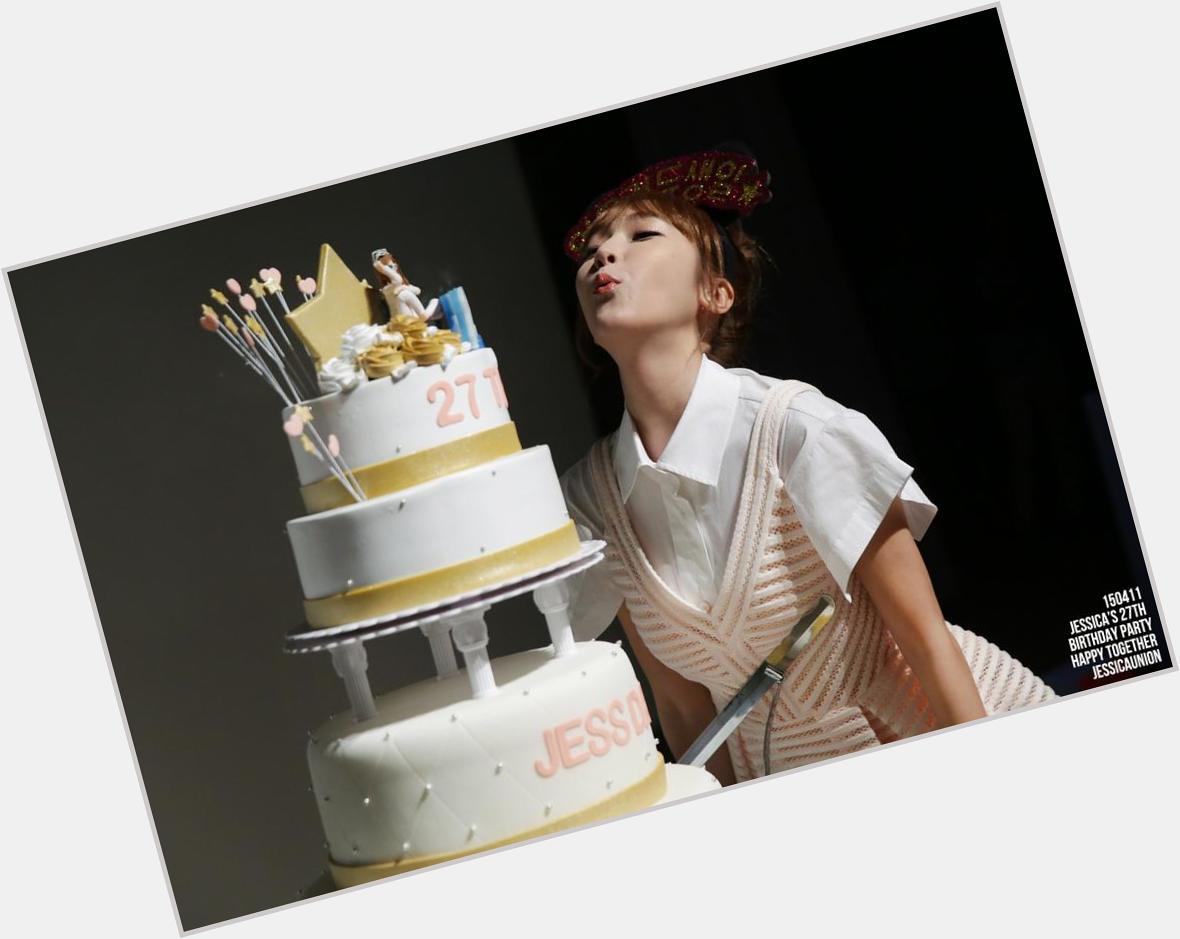 Happy birthday sunbae Jessica Jung      