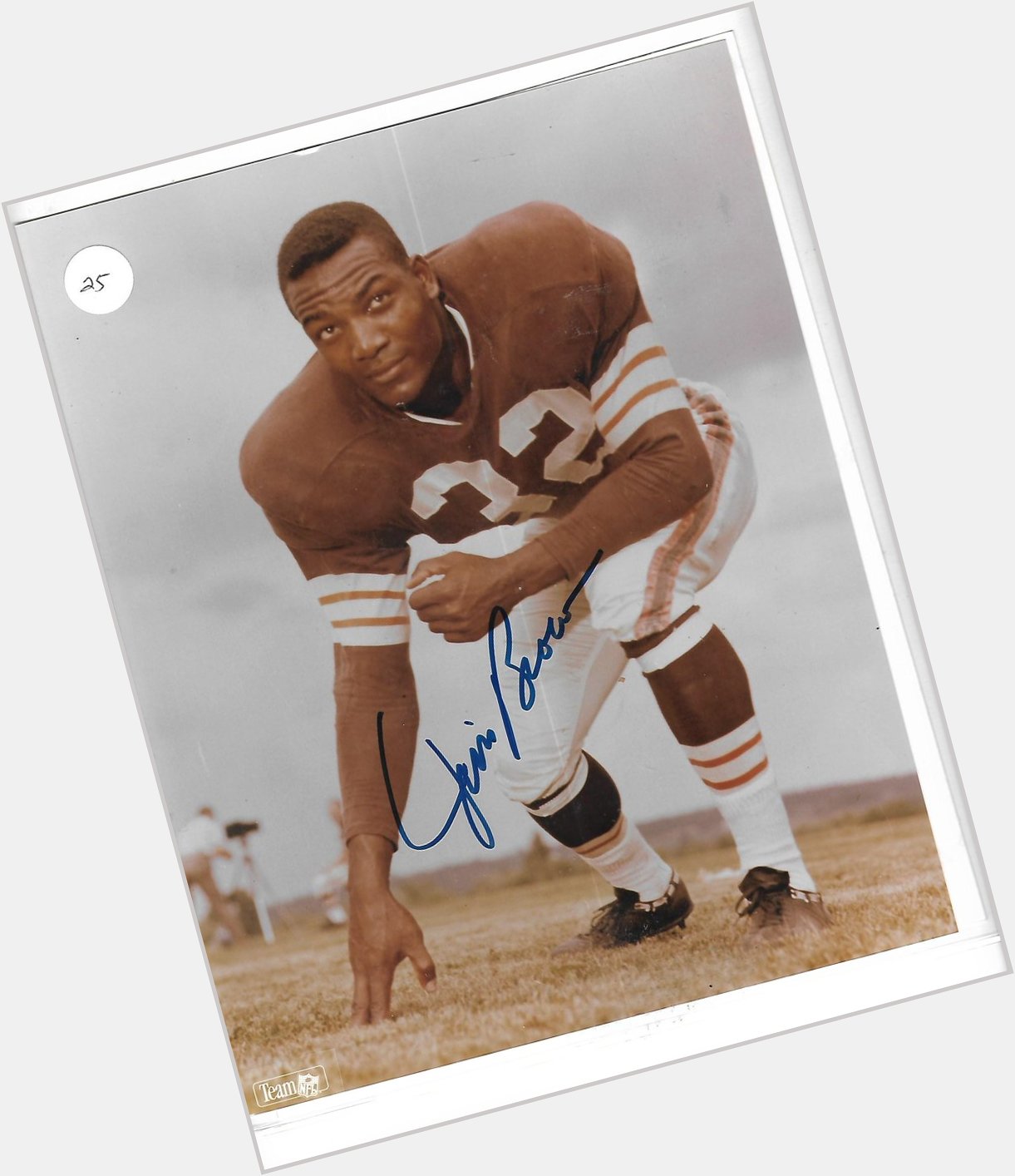  Happy Birthday fellas!  I\ve no issue with anyone who says Jim Brown was the best ever! 