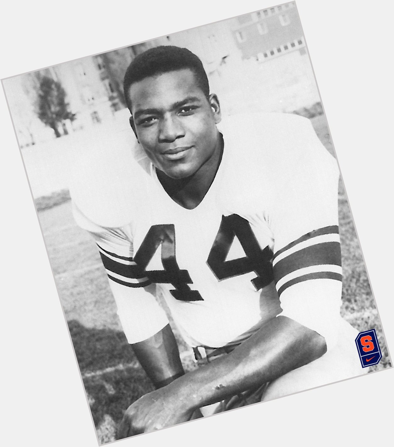 Happy Birthday to the Jim Brown turns 87 today. 