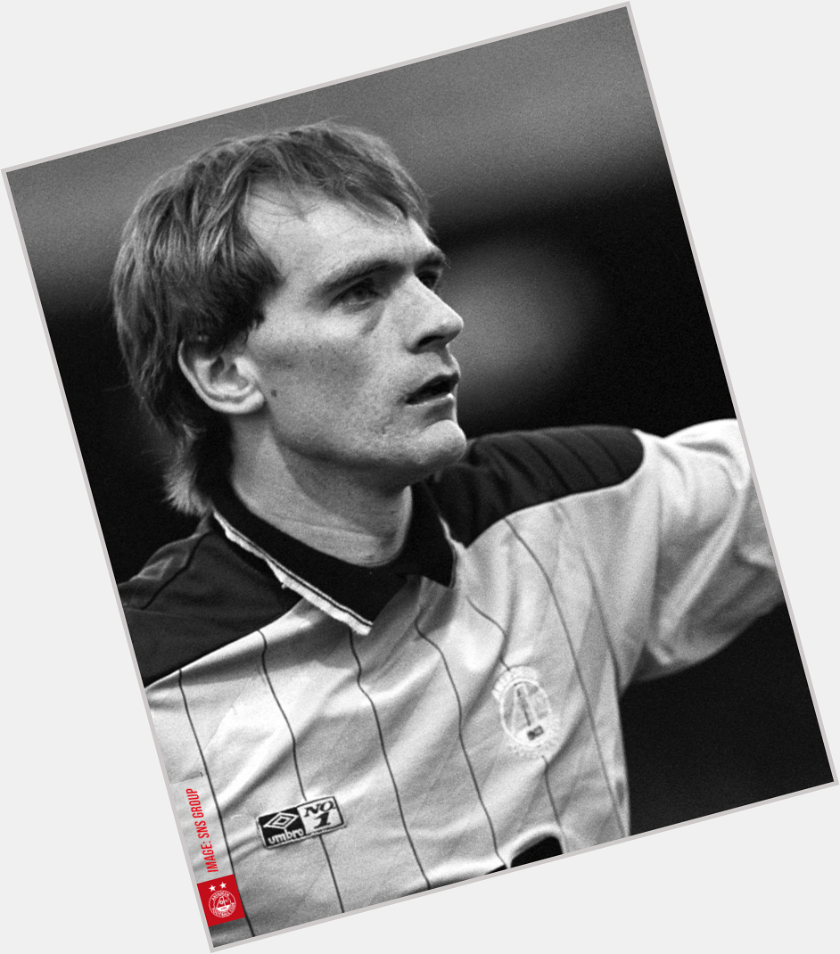  Happy birthday to Gothenburg Great and Dons legend Jim Leighton! 