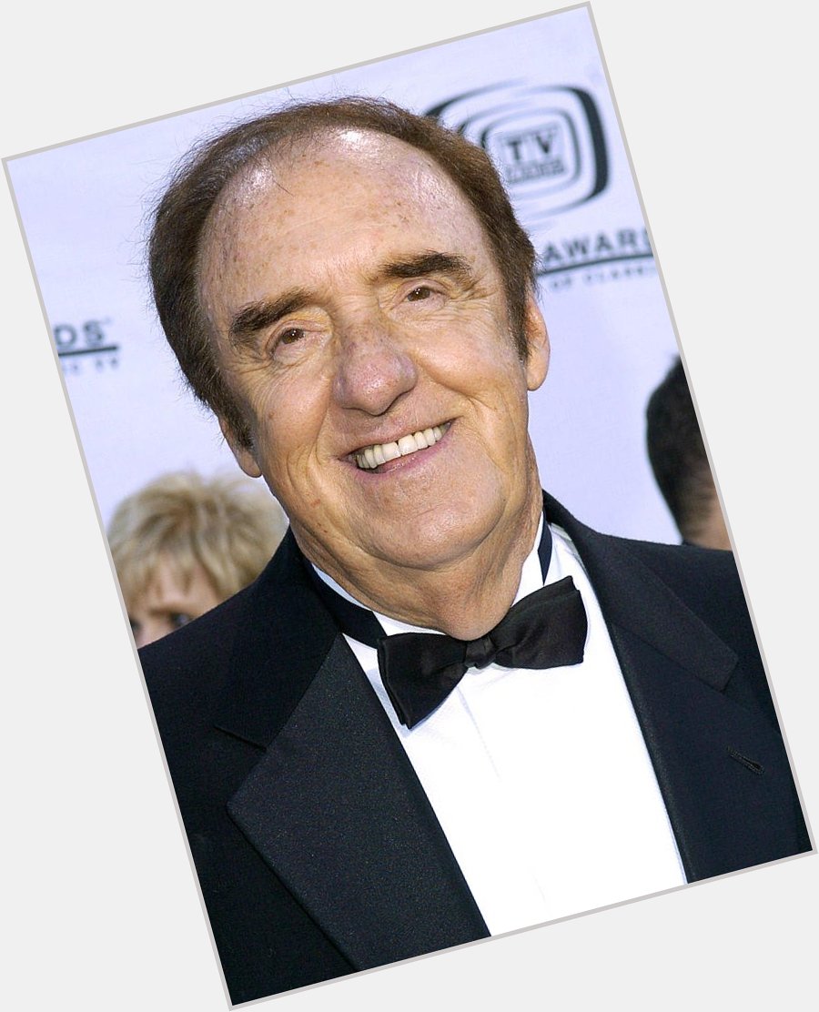 Happy 87th Birthday to JIM NABORS! Love this incredible medley with Gomer and Carol Burnett:  