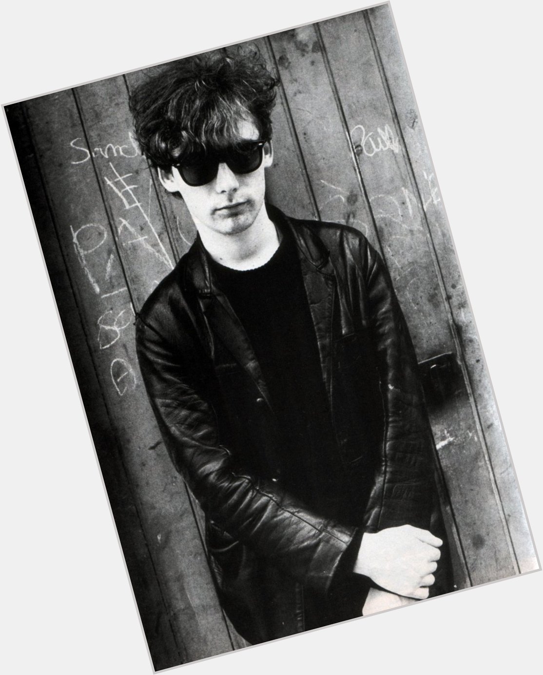 Jim Reid singer of The Jesus And Mary Chain turns 54 today !

Happy Birthday !!! 