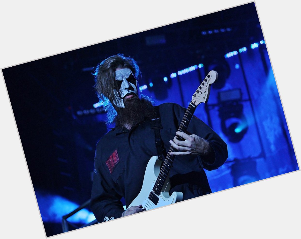 HAPPY BIRTHDAY JIM ROOT. HOW ABOUT SOME TO SHOW THE ROCK LOVE !! 
