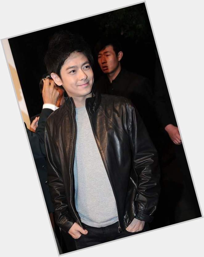 Happy birthday jimmy lin!!..god bless you and your family!!.. 