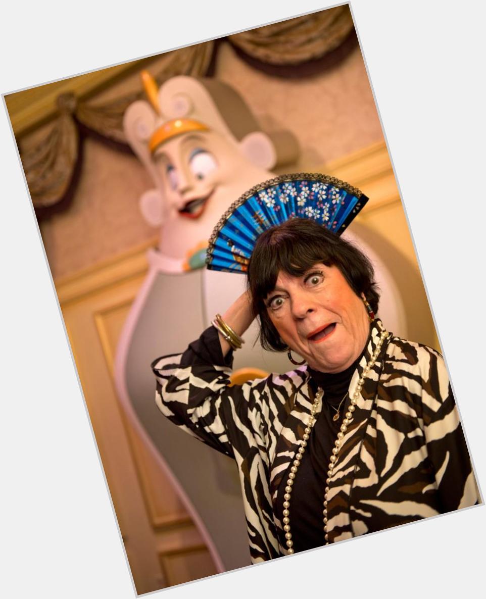 ¡Happy birthday/Feliz cumpleaños a Jo Anne Worley, voz del Armario!   