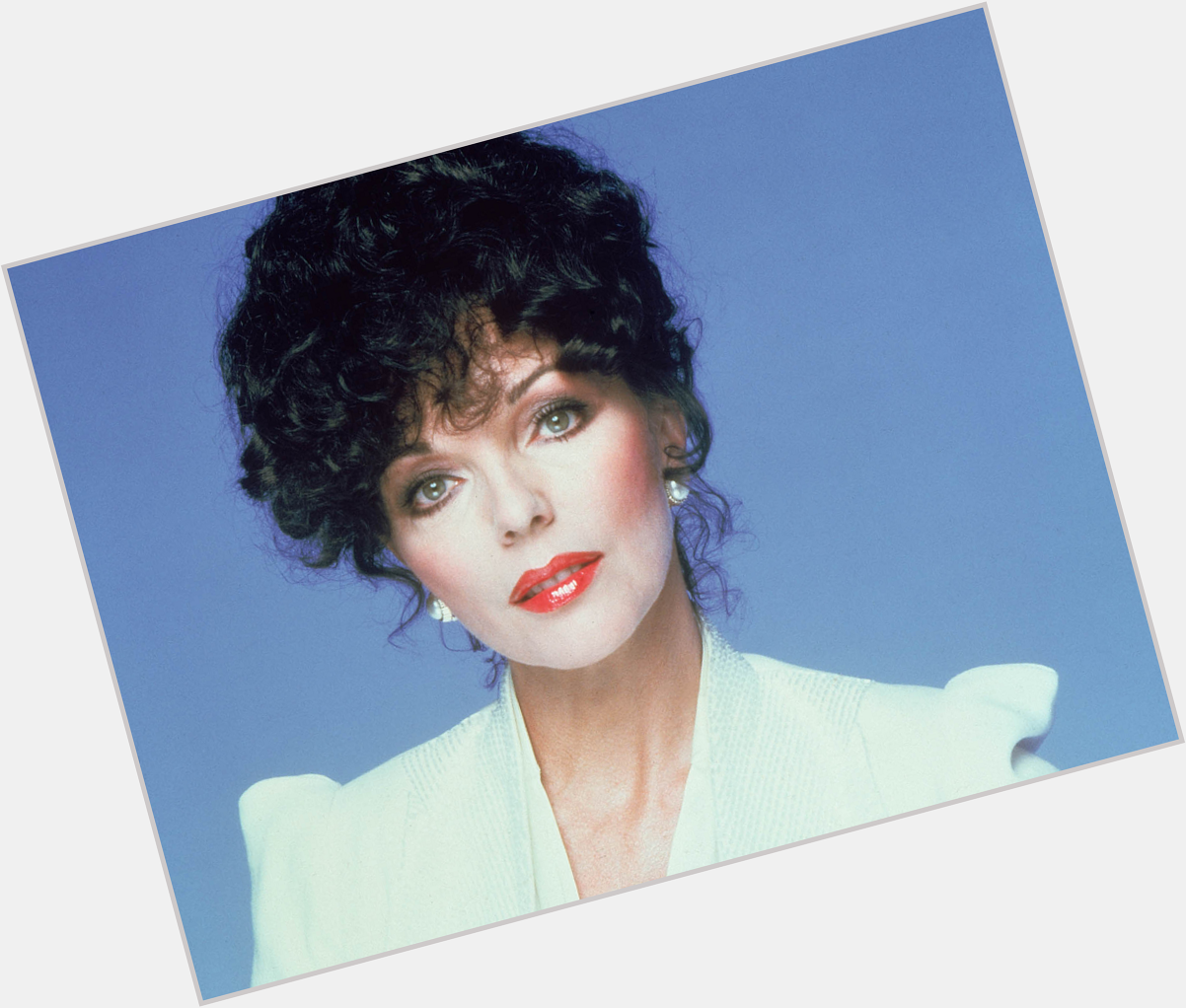 Happy Birthday to Joan Collins, who turns 82 today! 