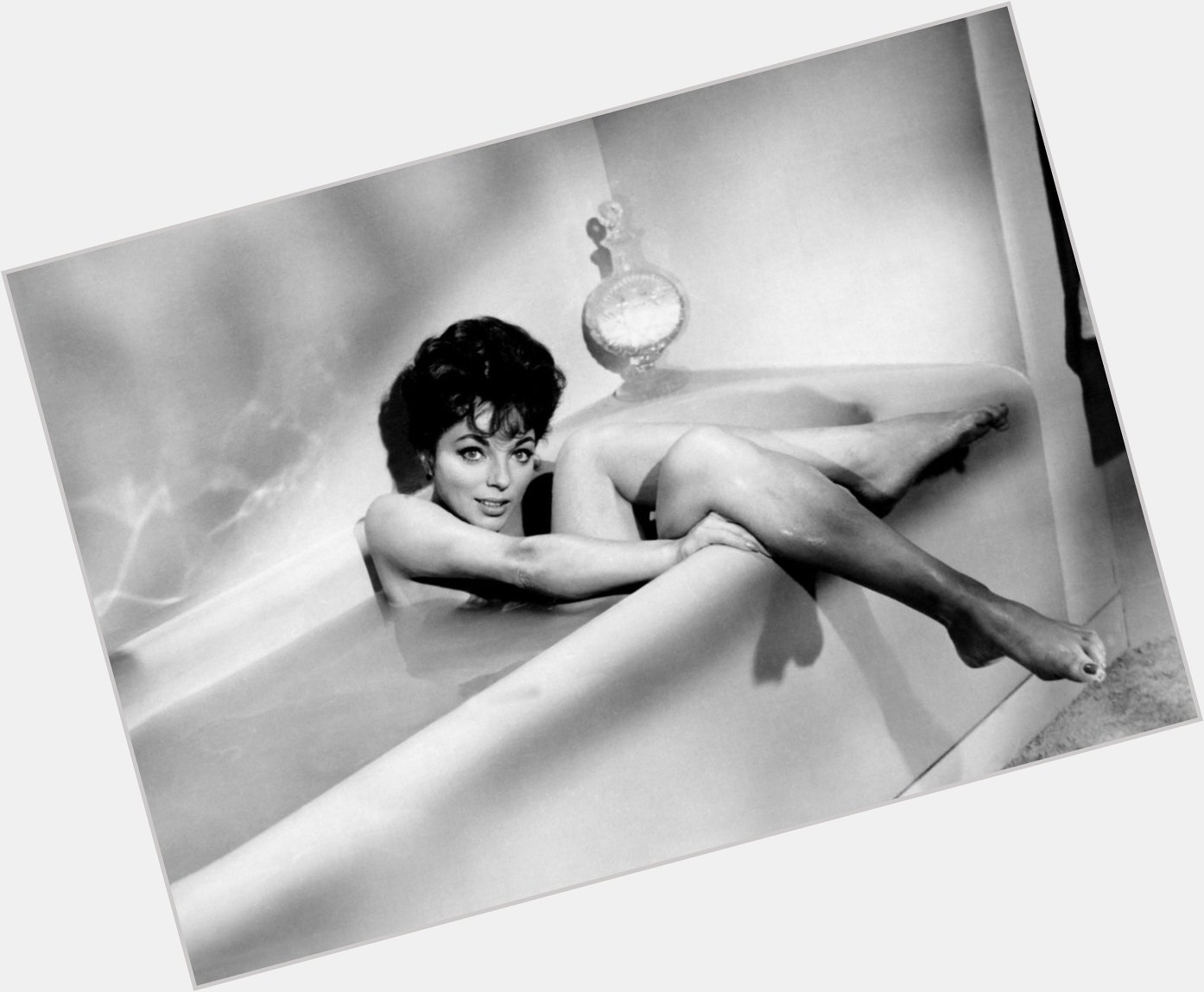 Happy 87th Birthday to  JOAN COLLINS 