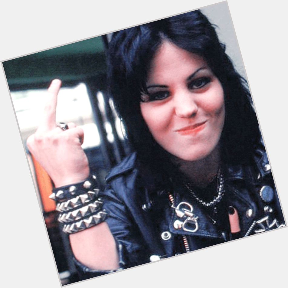 Mirip neneng abso gak neh Happy birthday today to Joan Marie Larkin aka Joan Jett 