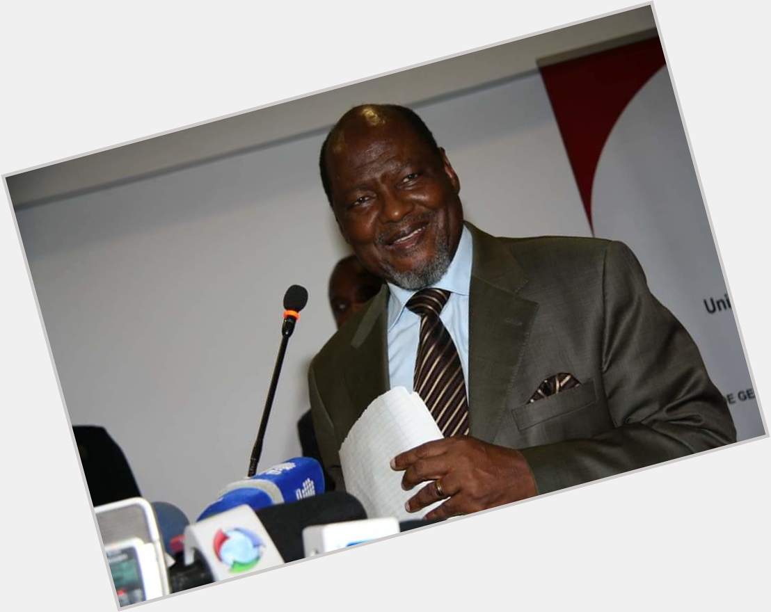 Parabéns Presidente Chissano!
Happy Birthday Former President Joaquim Chissano. Best wishes for Good Health. 