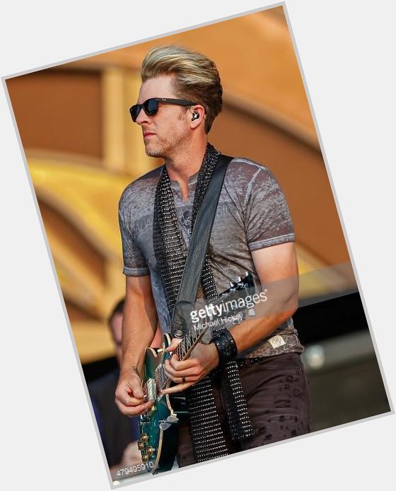 Happy birthday to Joe Don Rooney of Rascal Flatts!

I hope you have a great day surrounded by friends and family! 