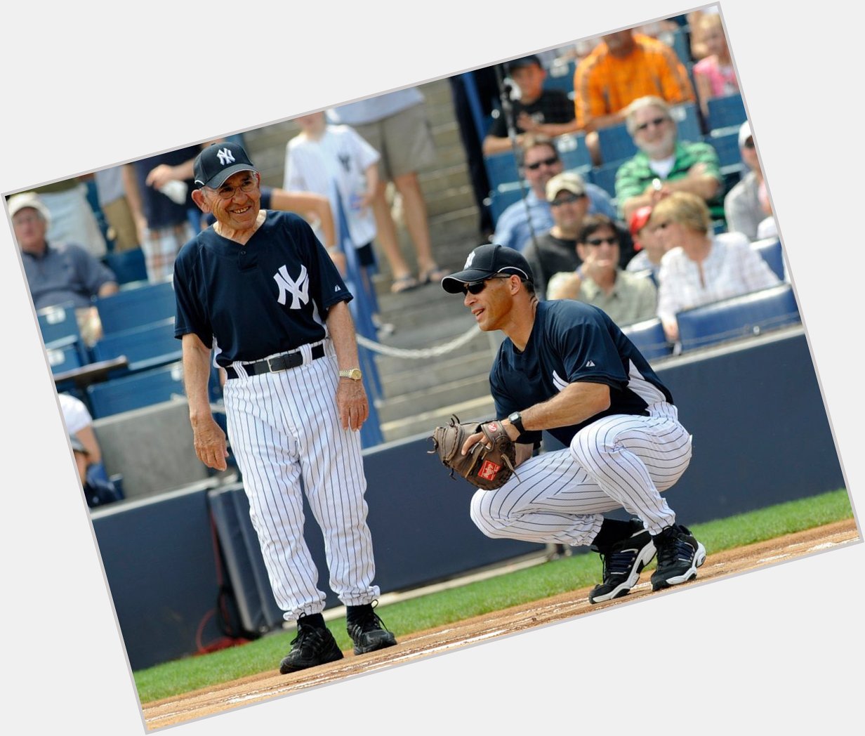 Wishing a very happy birthday to Joe Girardi! Let s go Yankees! 