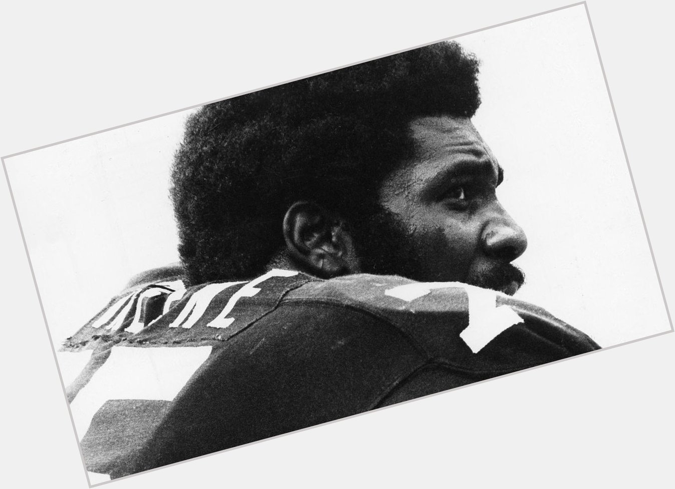 Happy birthday today to Hall of Famer Joe Greene! 