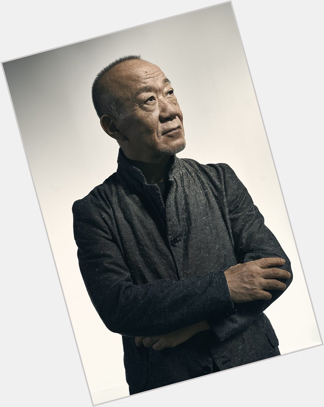                             (^^)

Happy 70th Birthday, Joe Hisaishi !!

So what should we listen to today ? :D 