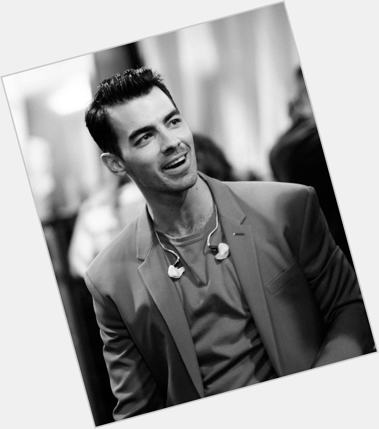 There s only one thing worth celebrating today

happy birthday to the king himself, mr Joe Jonas 