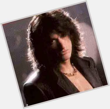 Happy Birthday to one of my favorite guitarists, Joe Perry:) 