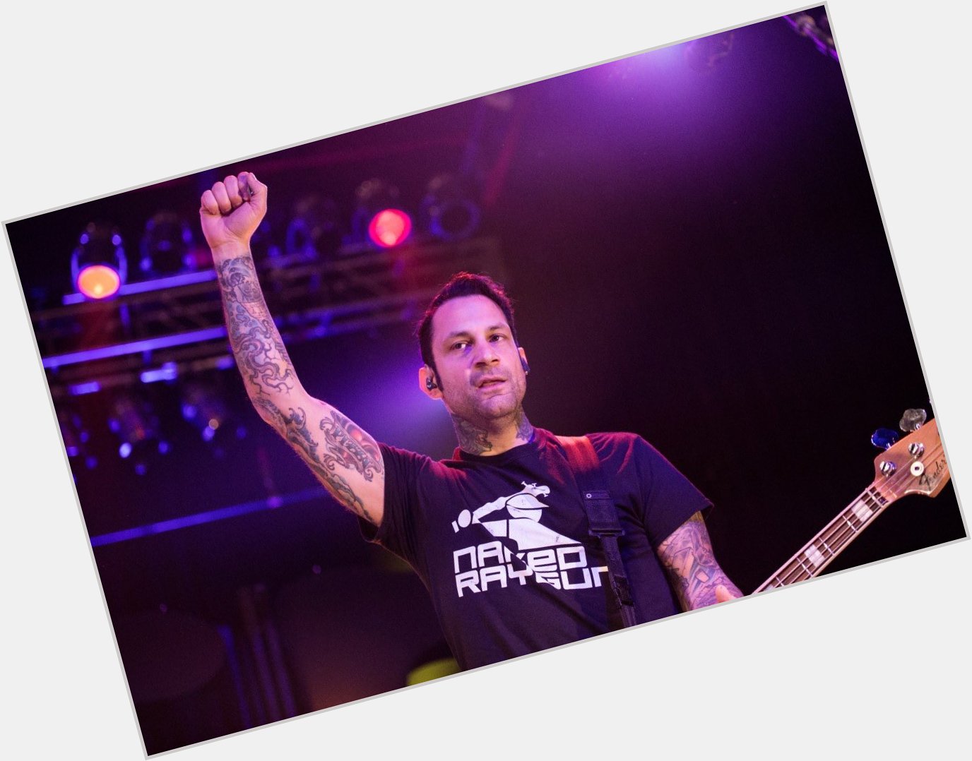 I d like to wish a happy 44th birthday to Joe Principe, bassist for Rise Against!  