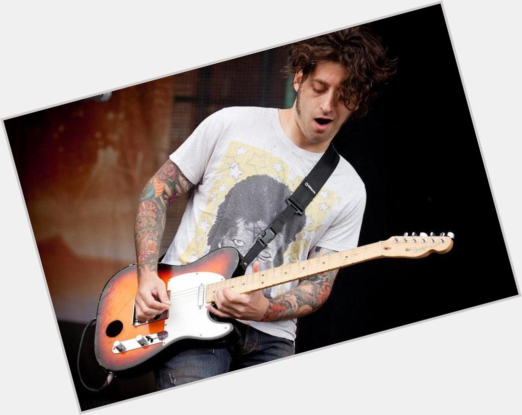 Happy birthday to the man who started fall out boy, JOE TROHMAN!!! 