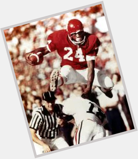 Happy 61st bday to Joe Washington. Rushed for 4,071 yds & 39 TDs at OU. 3rd in Heisman voting in 75. 