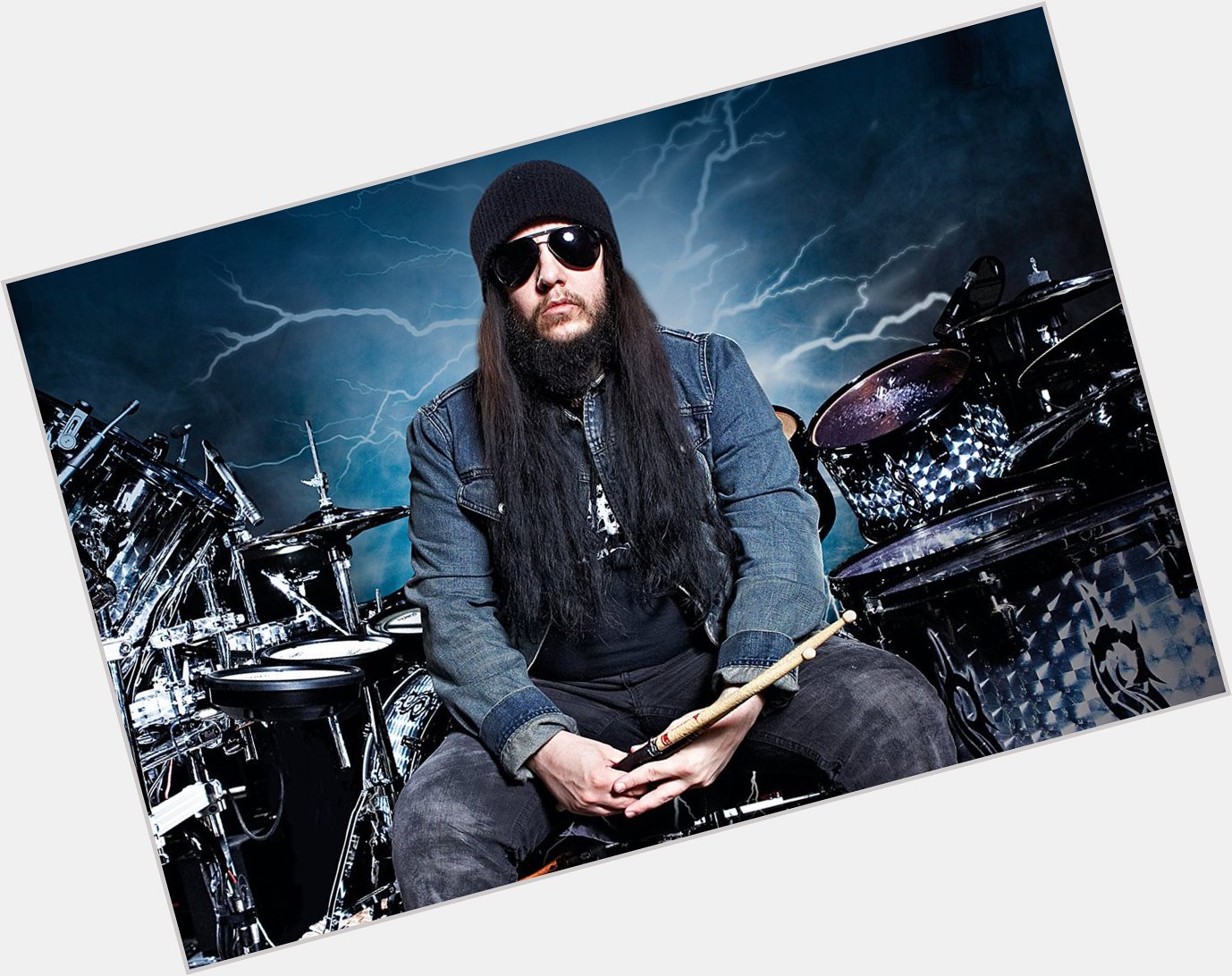 Happy birthday to Joey Jordison of Slipknot & the Murderdolls 
