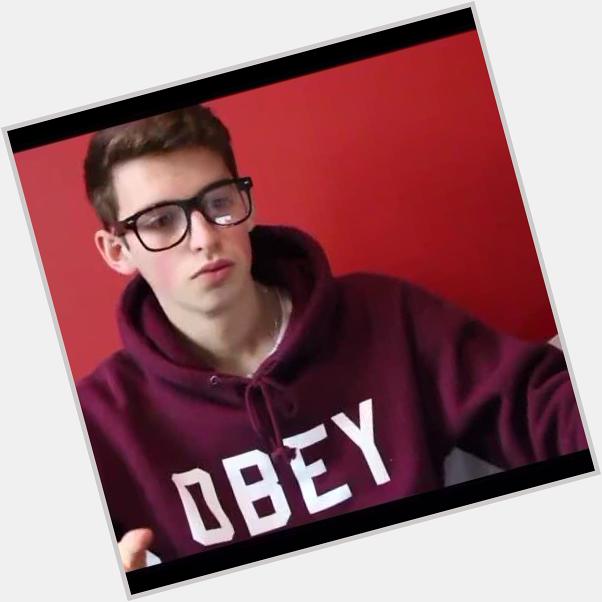 Guess what. its Joey Kidney\s birthday! he turns 18 today! HAPPY HAPPY HAPPY BIRTHDAY JOEY!! have fun being 18!      