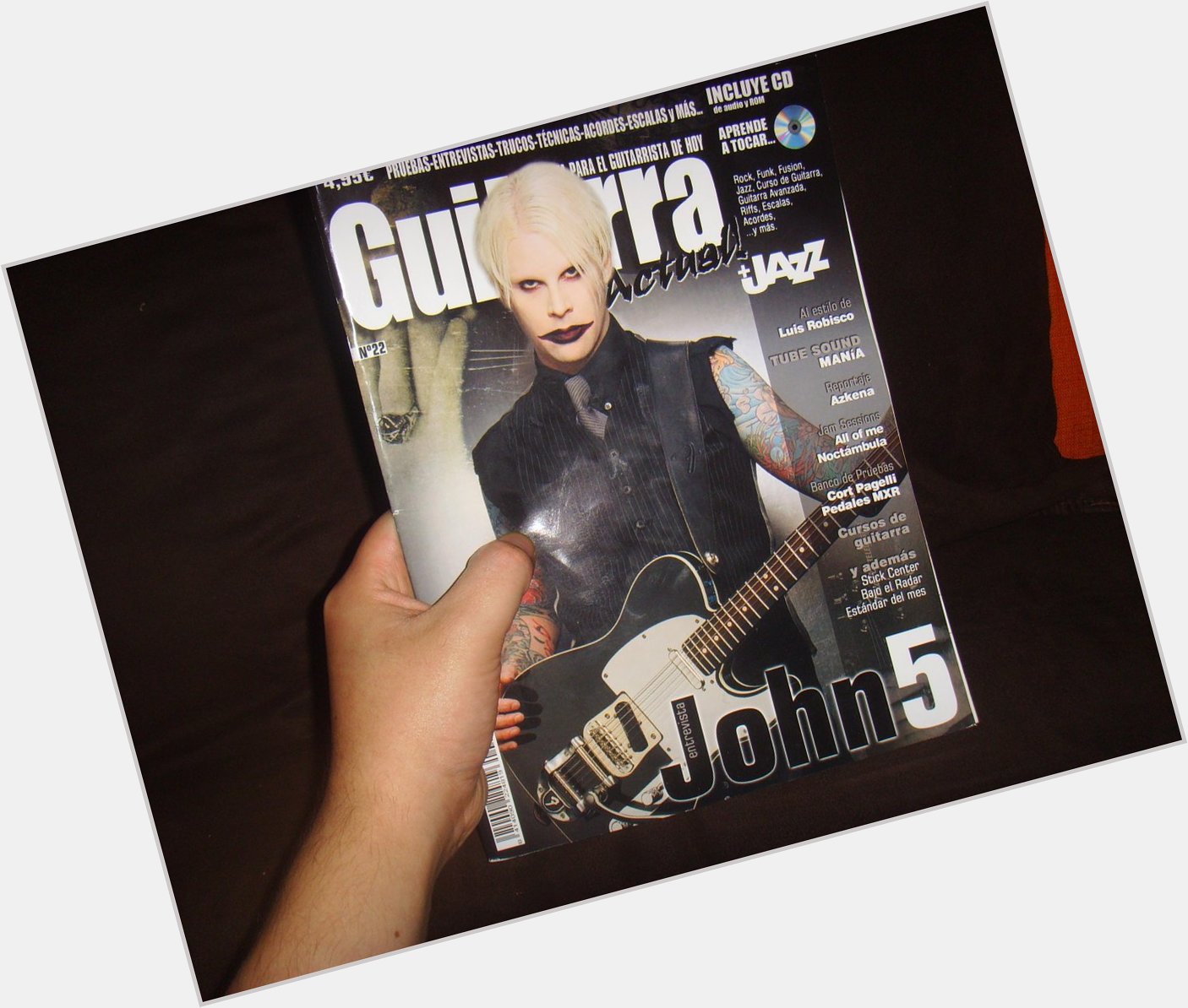  Happy Birthday John 5! You\re one of my favourites guitarist ever, i still have this magazine :) 