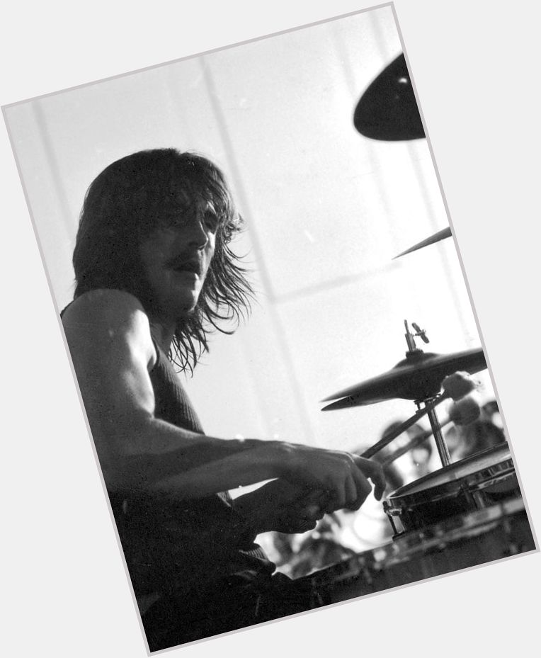 Best drummer of all time 
Happy BDay John Bonham   