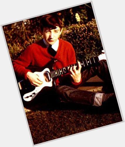 Feliz cumpleaños maestro del bajo John Deacon! Happy Birthday John Deacon   