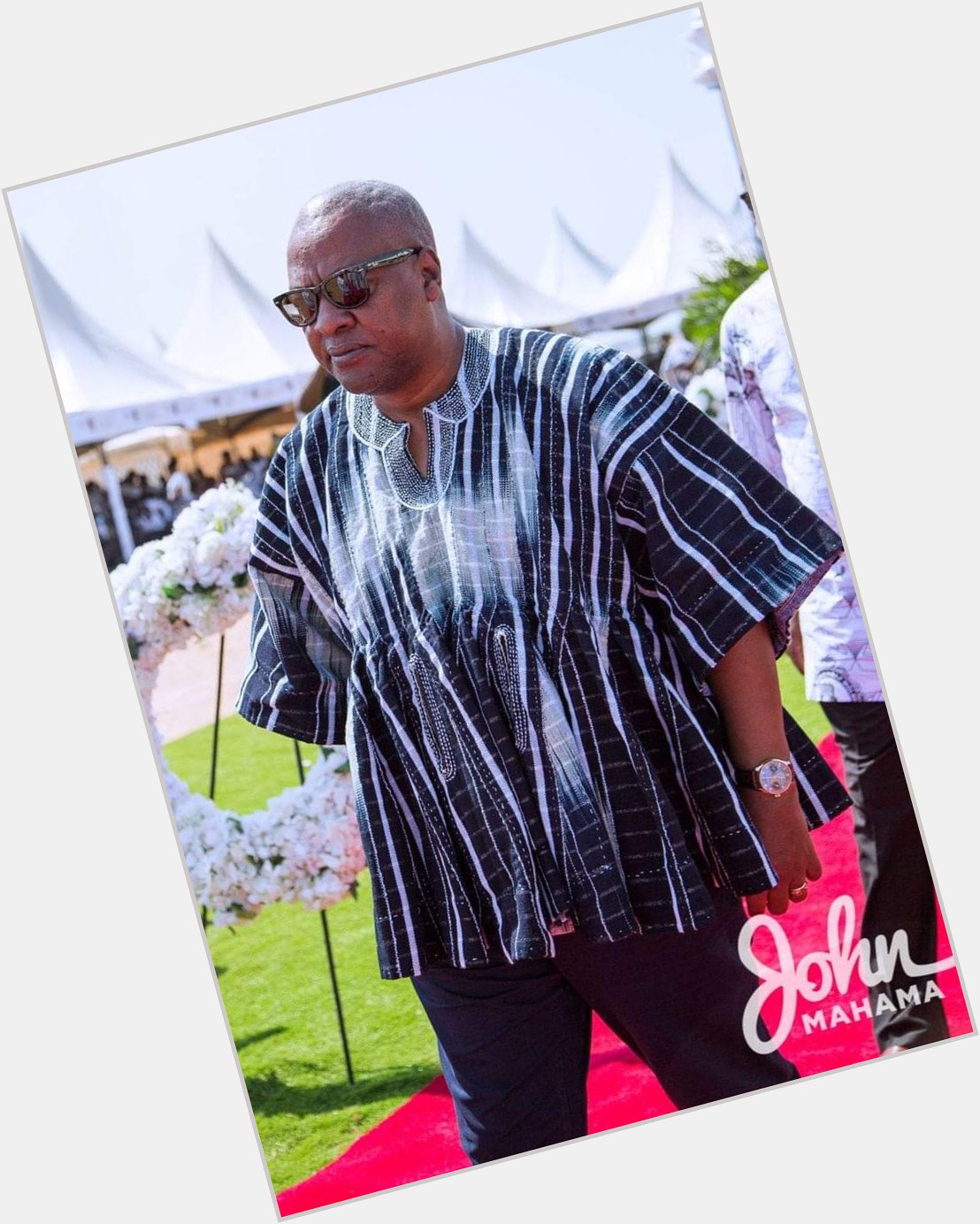 Happy birthday Your Excellency Former president John Dramani Mahama. 
Sir you are blessed. 