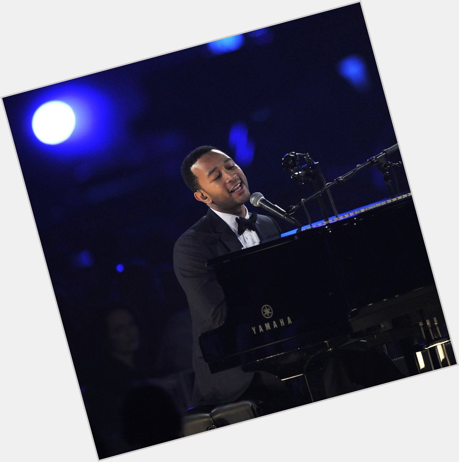 HaPpY BirThDaY to the smooth vocals and 10 - times GRAMMY Winner John Legend. 