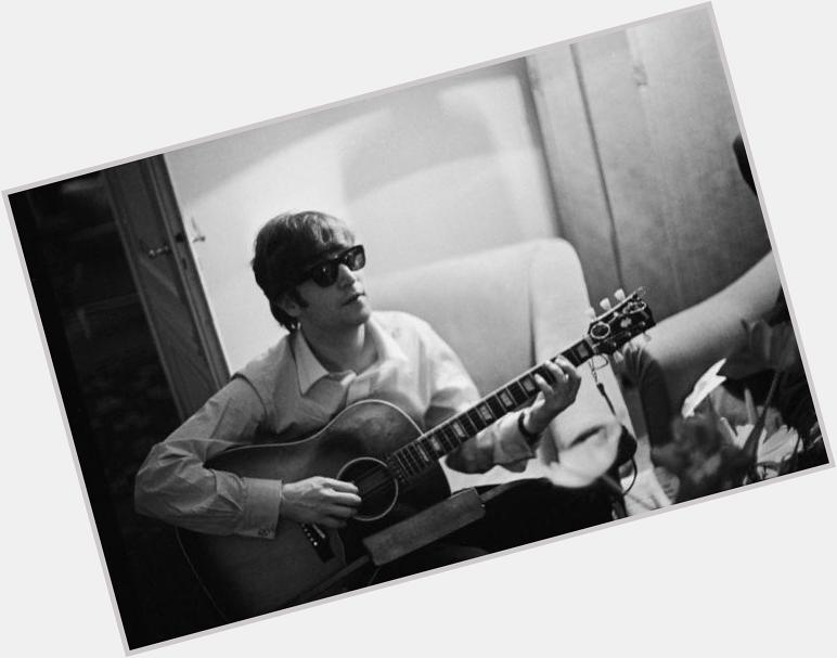 Happy Birthday John Lennon ! 