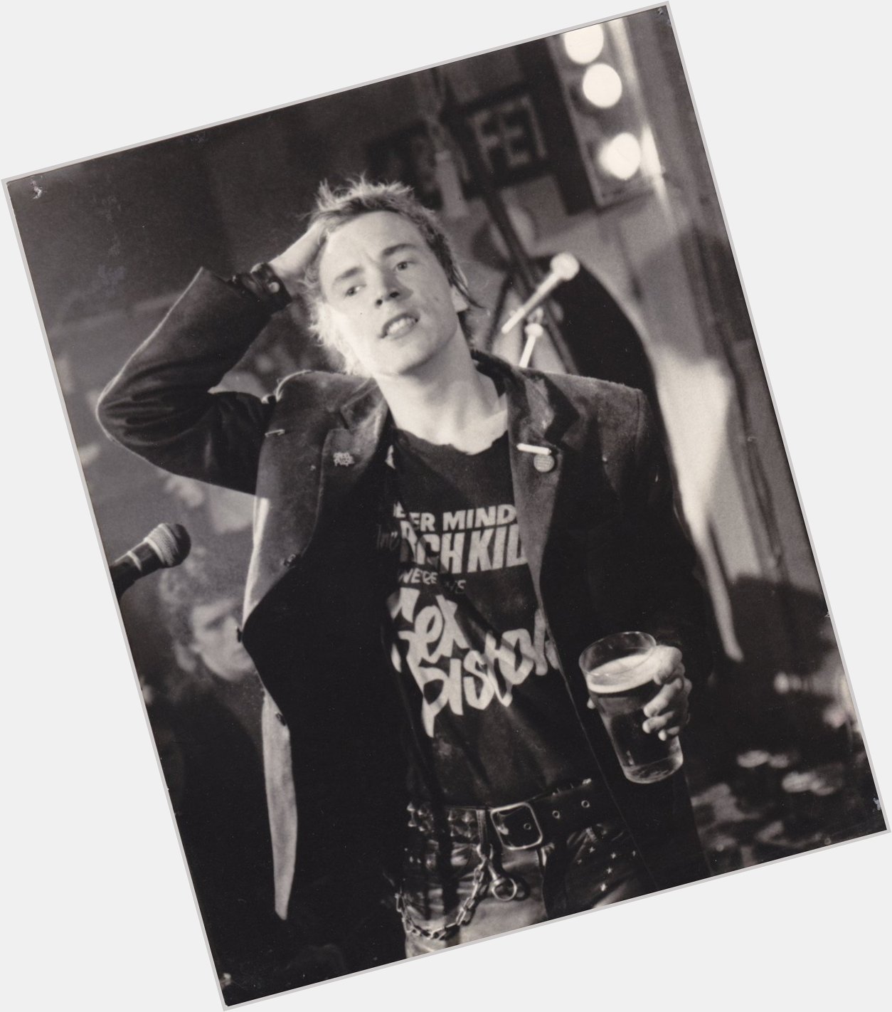 We Mean It Maaaaaan! 

God  save... John Lydon ! 

Great great Punk Rock icon 

Happy birthday! 