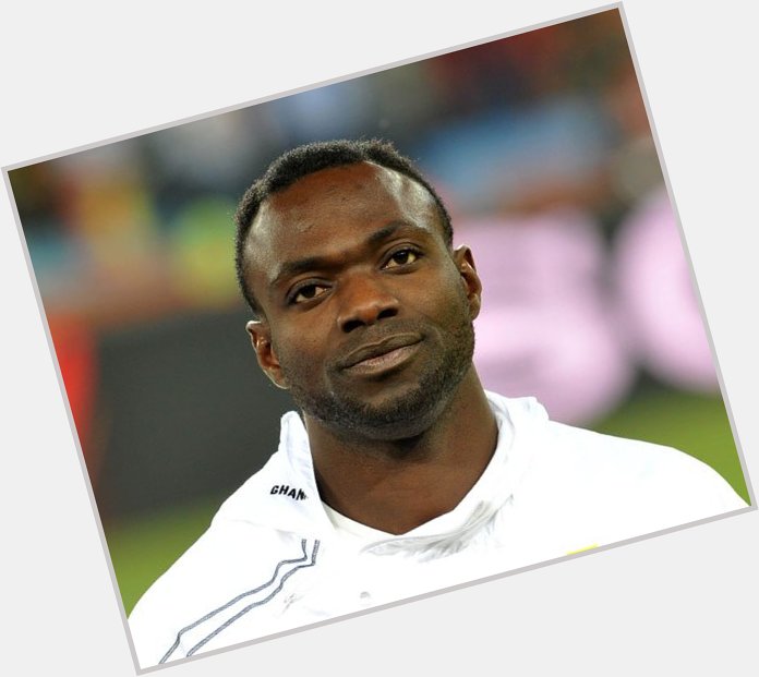 We would like to wish John Mensah,former captain of the Black Stars a happy 33rd birthday. A true legend 