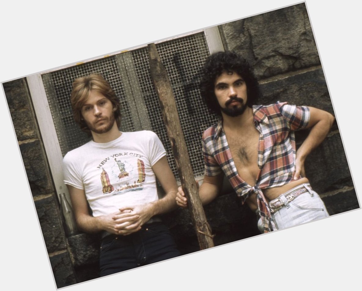 Happy Birthday to John Oates who turns 74 years young today - pictured here with Daryl Hall, NYC, 1975 