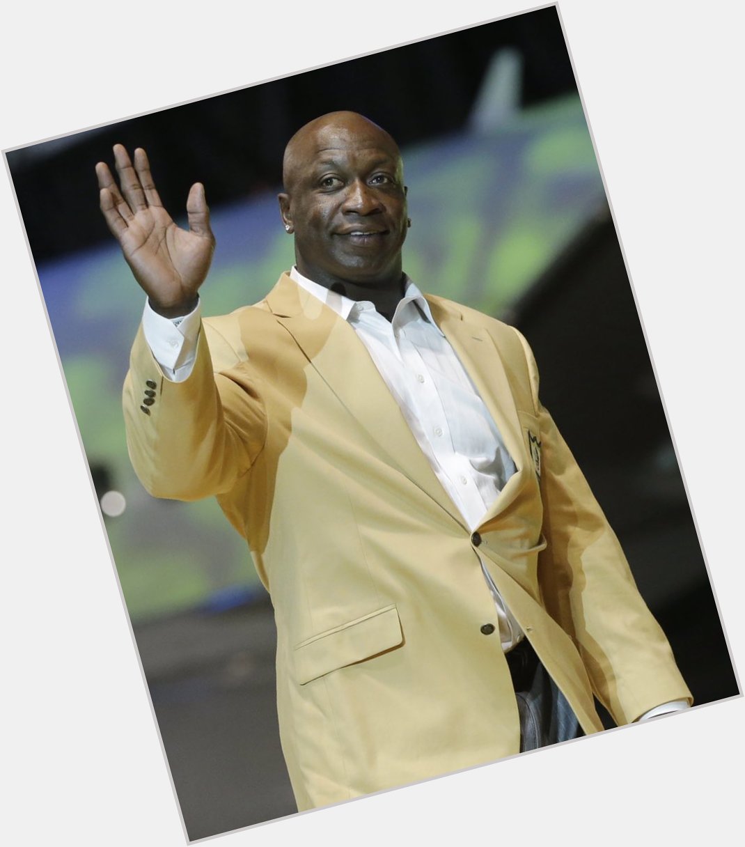 The big dog is in the house! Happy Birthday to Gold Jacket John Randle! 

HOF Bio:  