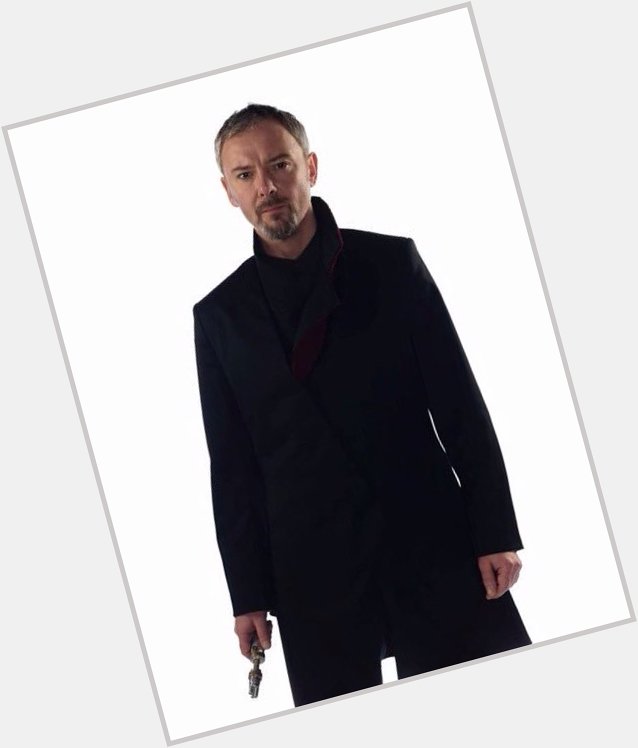  happy birthday to the greatest master and such a great actor. Have a lovely day John Simm 
