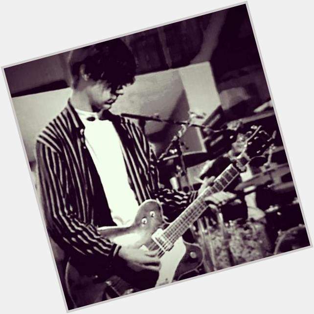 Happy Birthday to my inspiration. Have a good one John Squire 