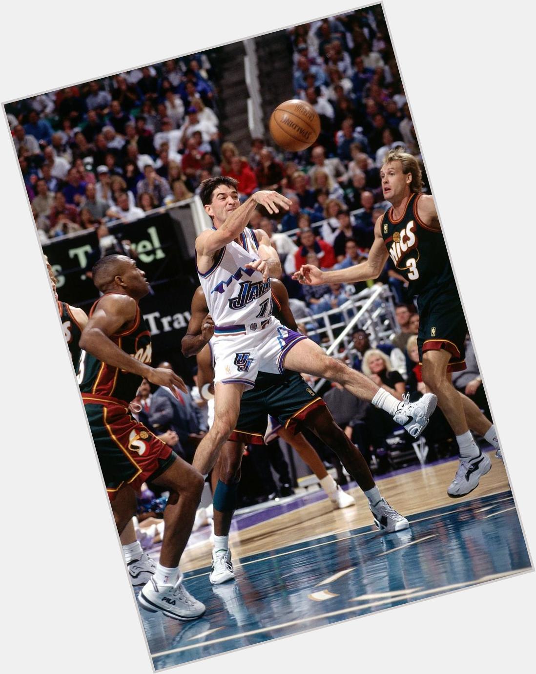  Happy Birthday to the all-time assist leader John Stockton. 