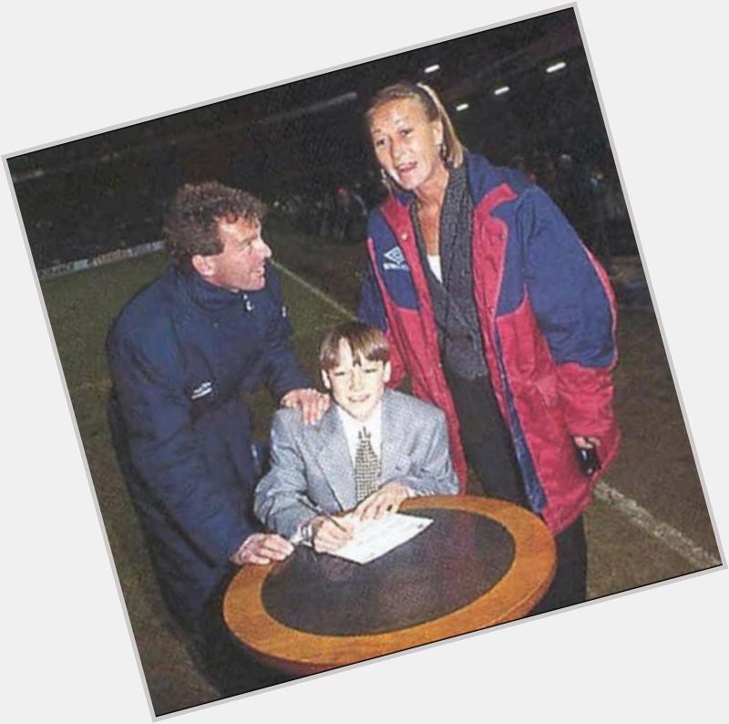 Happy 34th birthday to Chelsea captain John Terry! Here he is signing his first contract with Chelsea aged 14. 