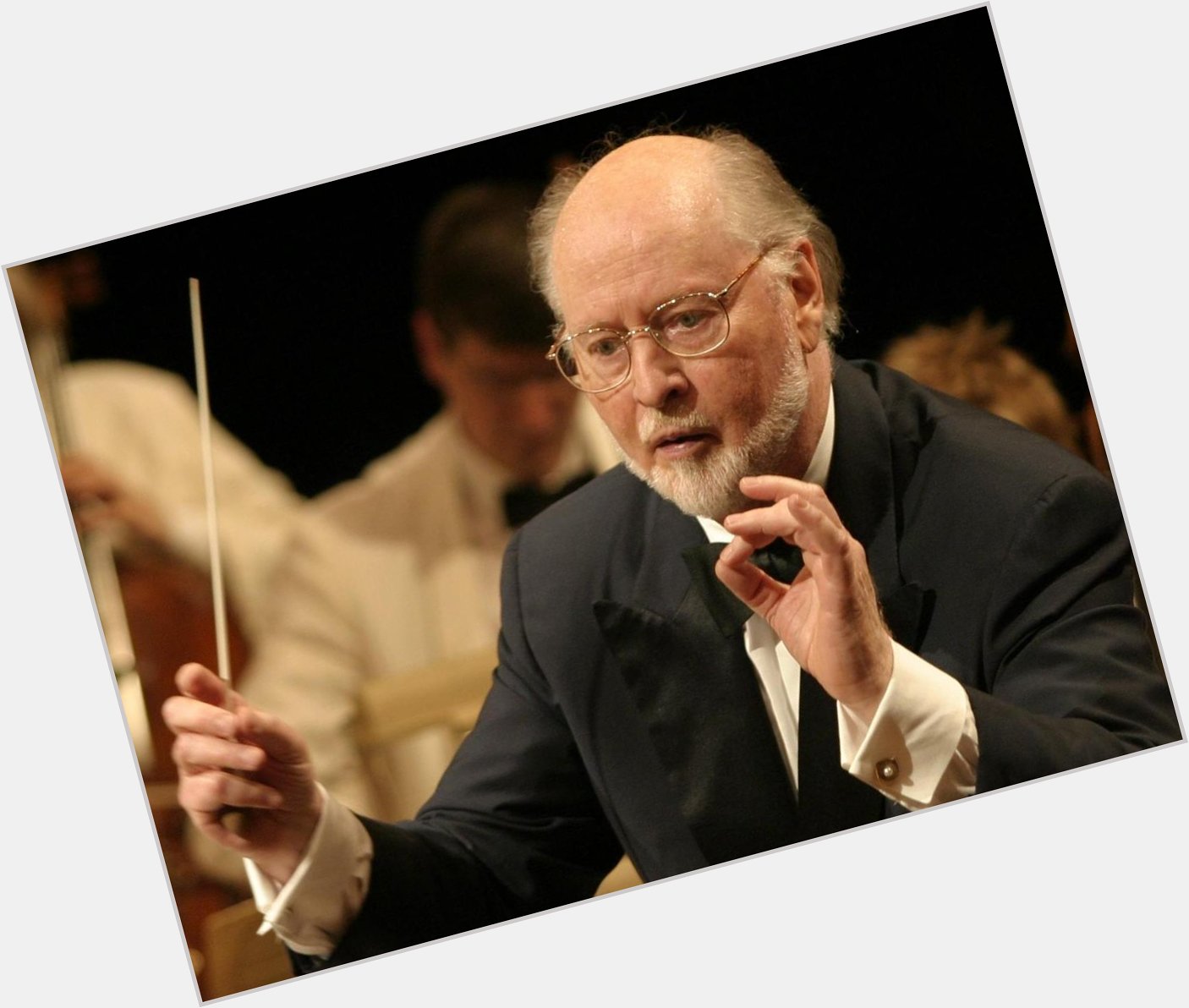 Happy 86th birthday to the great John Williams!

We\ll have music to celebrate shortly on Classic FM... 
